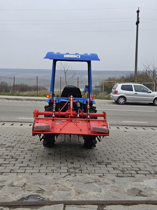 Tractor tractoras minitractor  iseki seal 19 freza