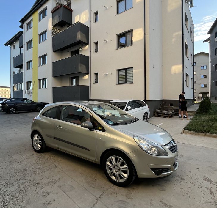 Opel corsa  D 1.2 benzina