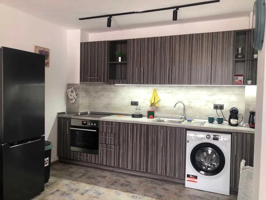 Дава се под наем Двустаен апартамент в Варна, Спортна зала - 60 кв.м за 450 € - Снимка #3