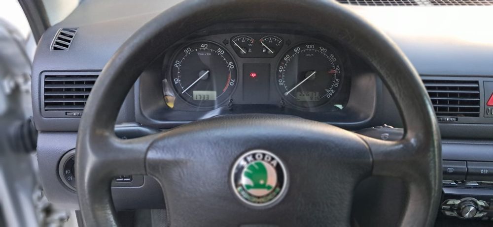 Skoda Octavia 2002