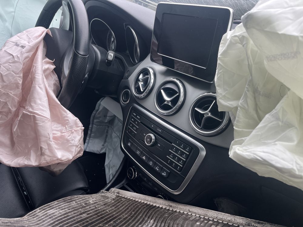 Mercedes GLA 200 4Matic 2017г. За части