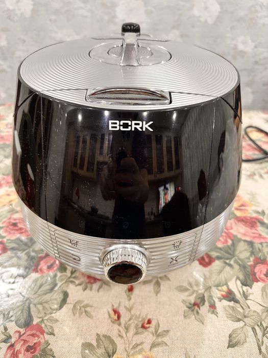 Мультиварка BORK U-803