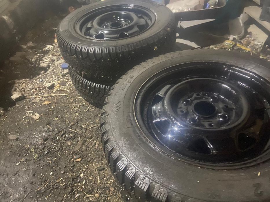 Продам диски с резиной