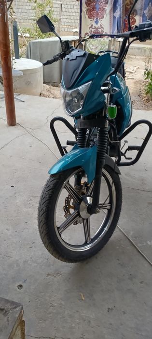 Мотоцикл на бензине