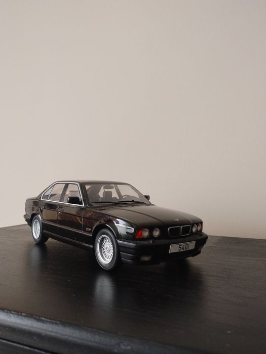 Макетна количка BMW E34 . Модел 540.