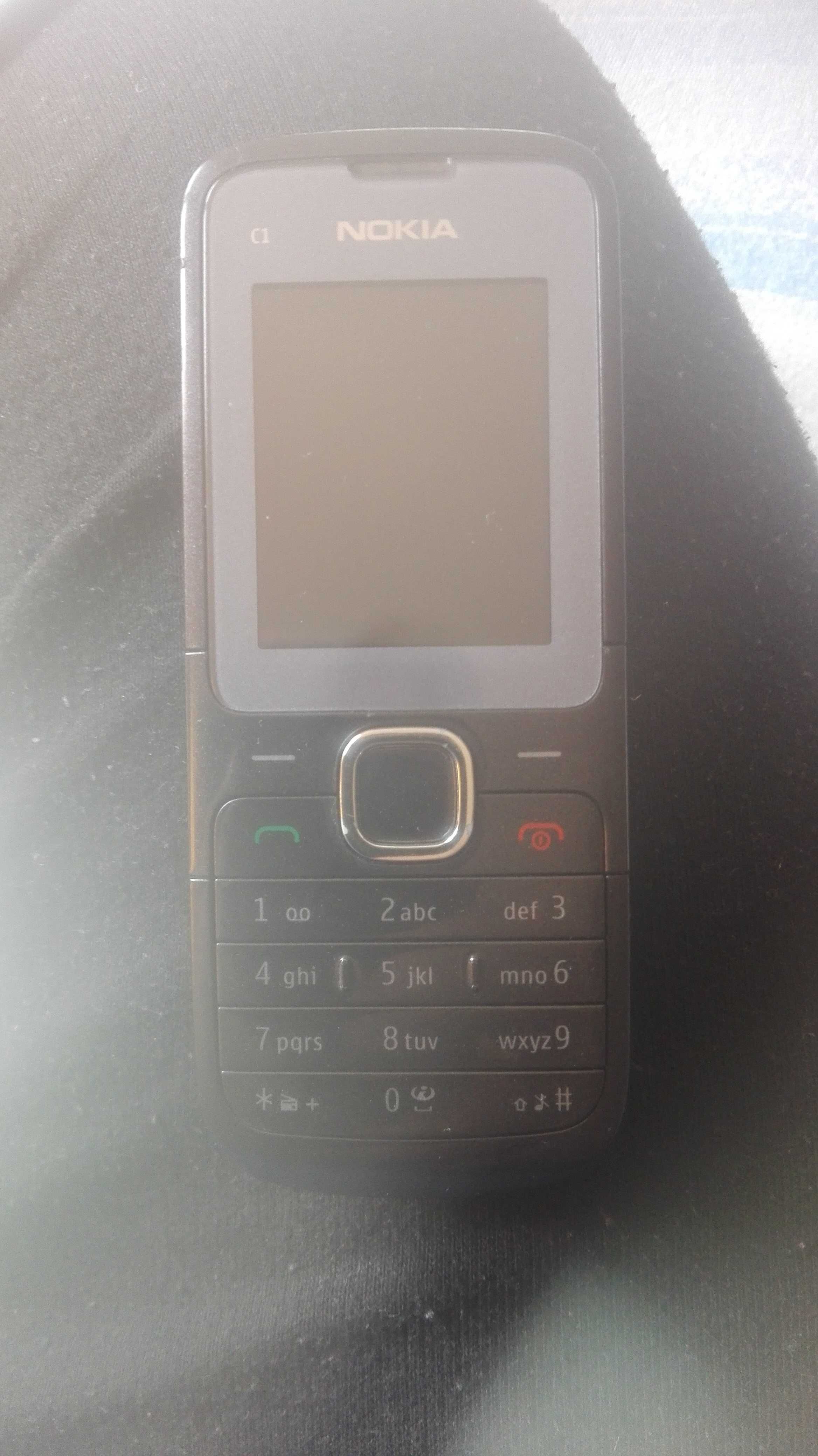 Telefon pentru colecție Nokia C1 01 perfect funcțional