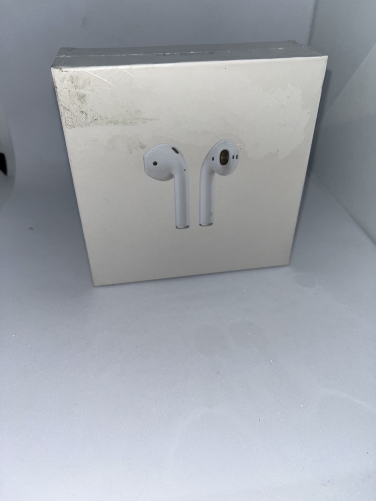 Продам аирподс,airpods