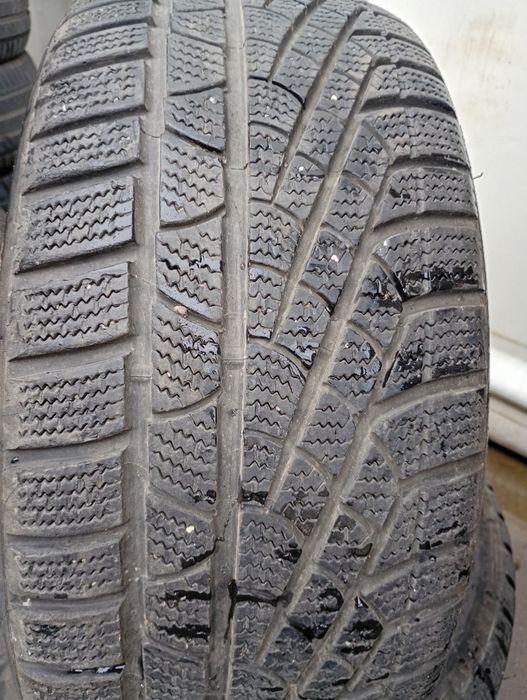 245 40 18 pirelli