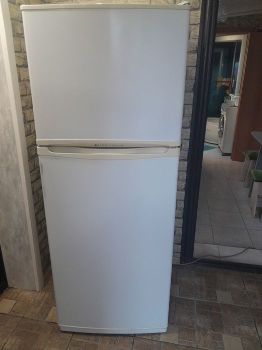 Холодильник  б/у лж45000