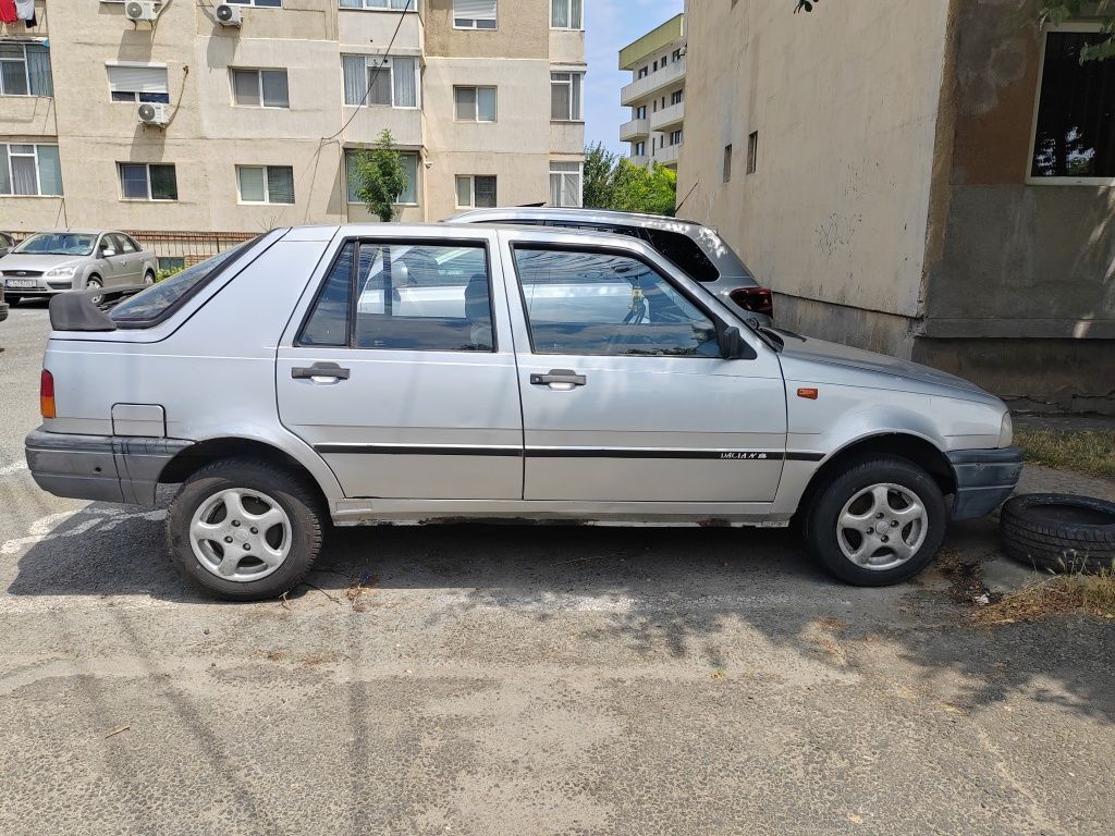 Dacia nova r523 1.6 carburator dublu stare buna