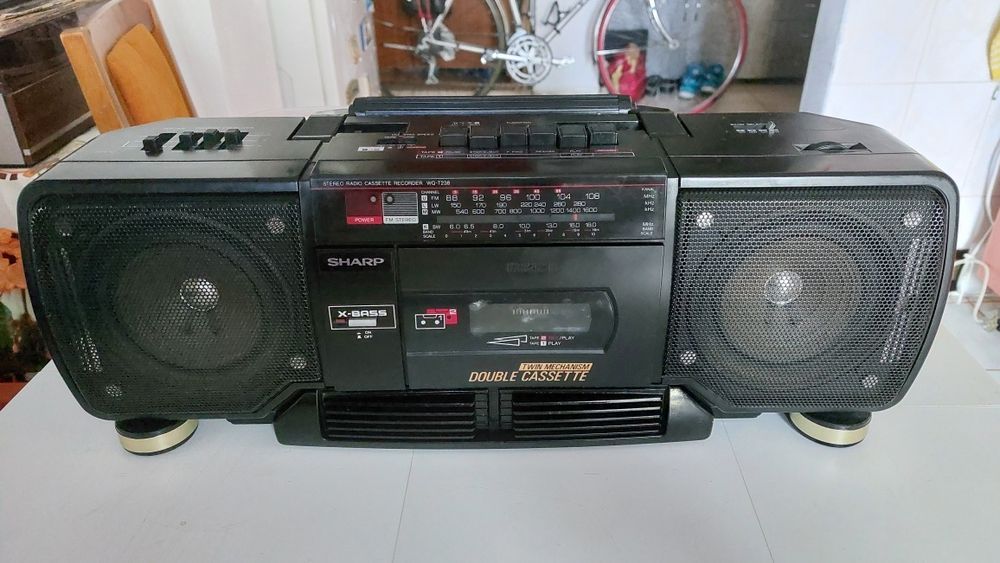 radiocasetofon sharp wq-t238