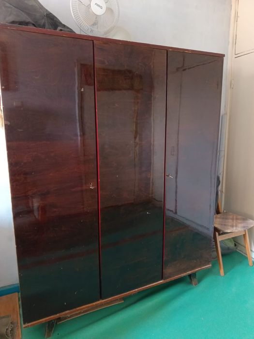 Шифоньер советский