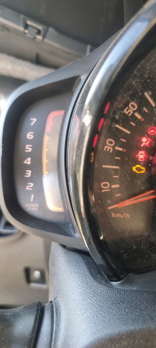 Ceasuri bord toyota aygo peugeot 108 cine c1