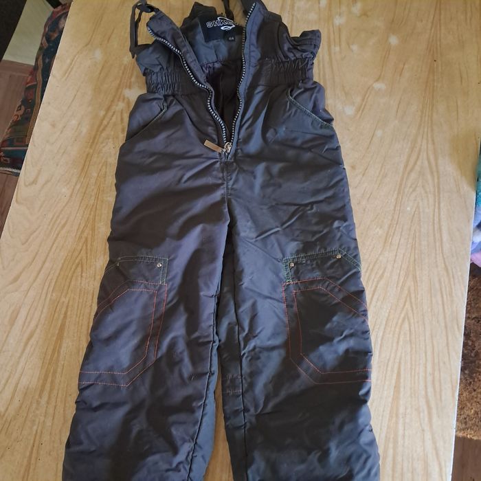 Отдам зимний комбинезон