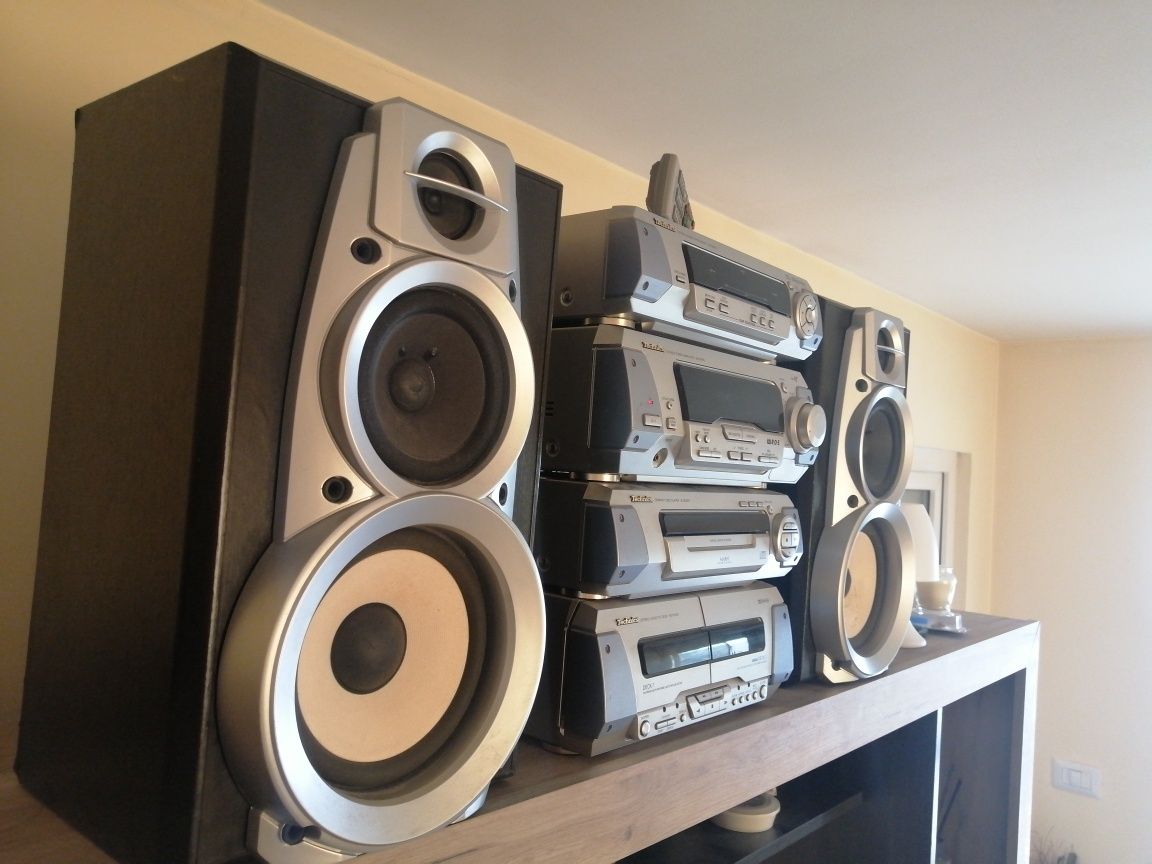 Vând sistem audio Technics