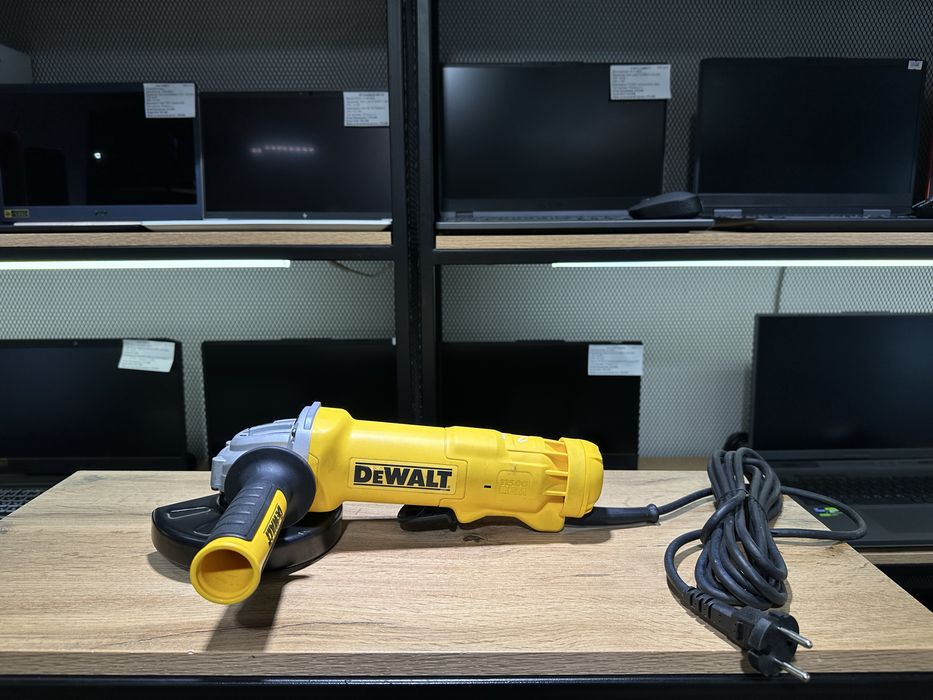 Шлифмашина угловая DeWalt DWE4233-QS, новая, 10112/А10
