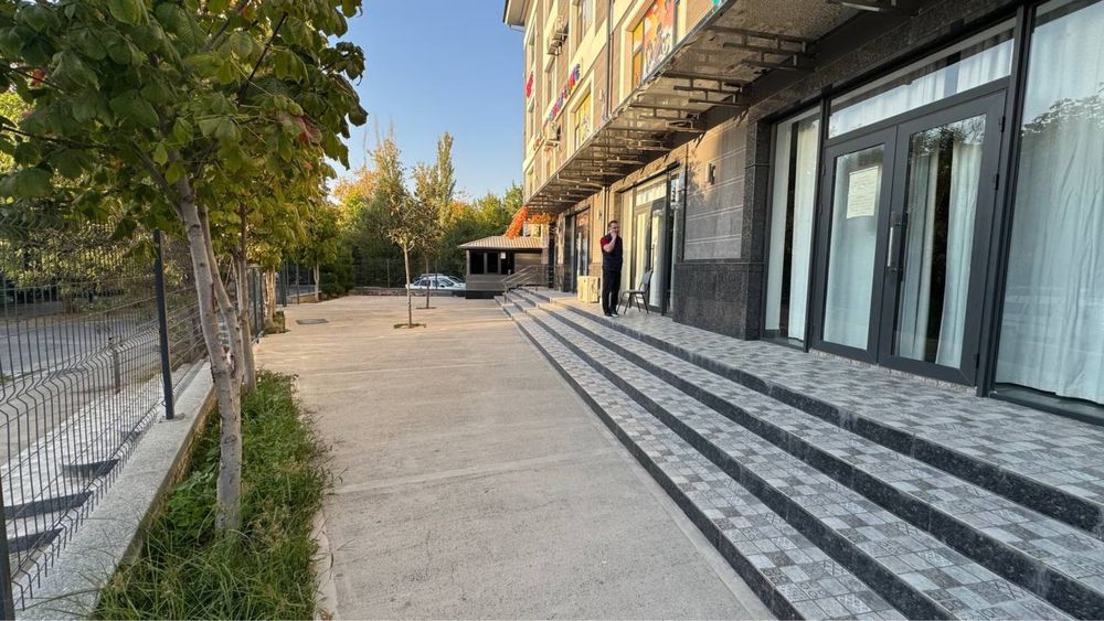 Сдаётся здание под учебный центр, школу