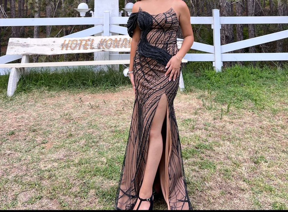 Дълга рокля размер Л