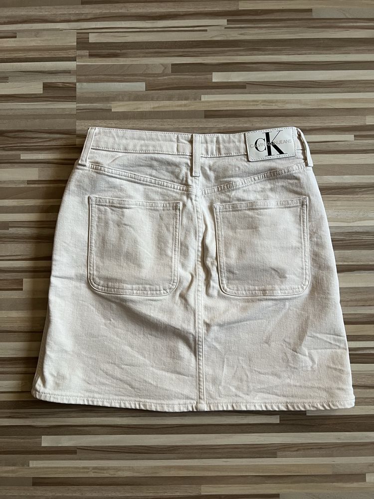 оригинални поли Calvin Klein