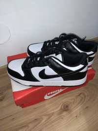 Nike Panda Dunks size 43