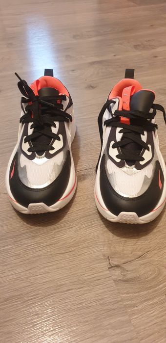 Adidași Puma nr.37,5