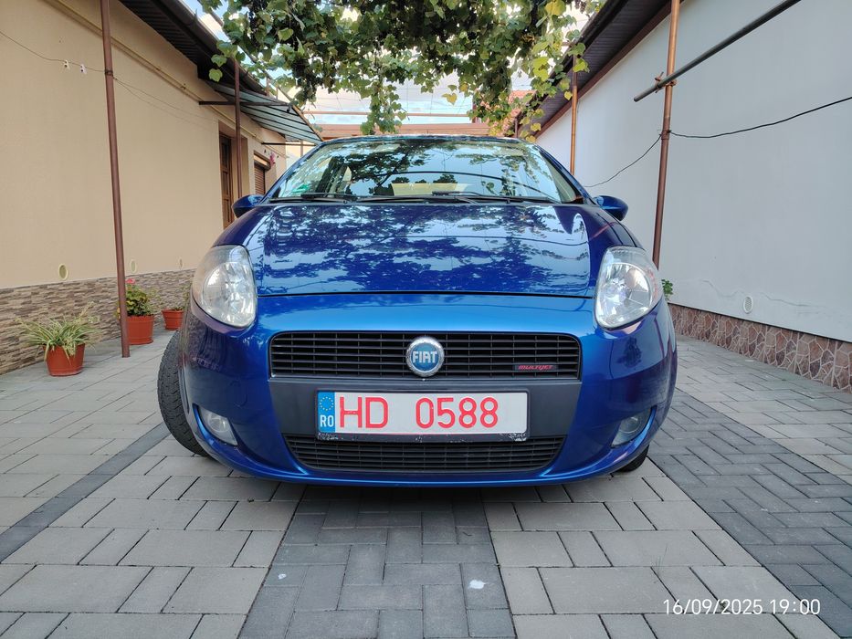 Vând Fiat Grande Punto Automata