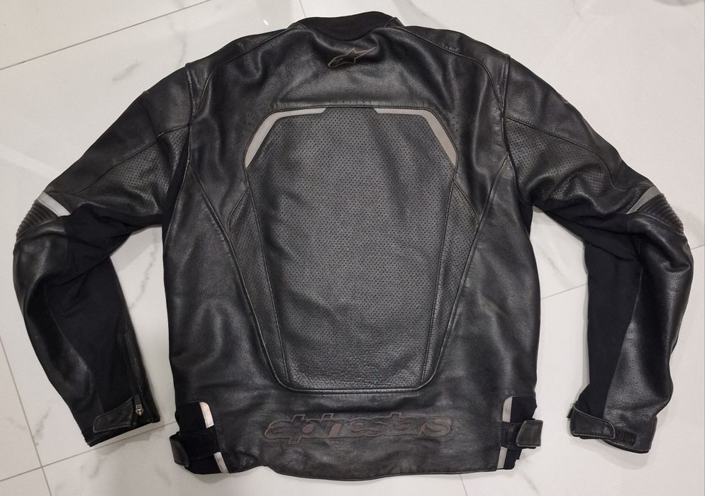 Перфорирано мото яке Alpinestars Avant, номер 58