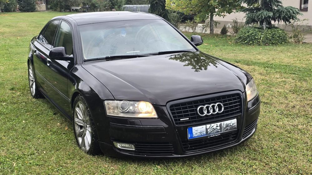 Audi A8 Masina este functionala