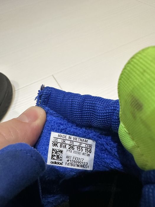 Adidas апрески(ботуши) размер 26