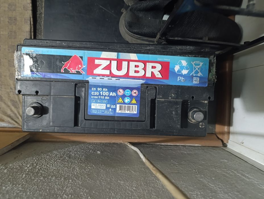 Аккумулятор ZUBR