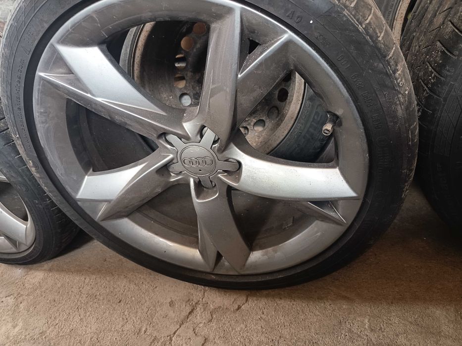 Оригинални джанти с гуми за Audi A5 8T