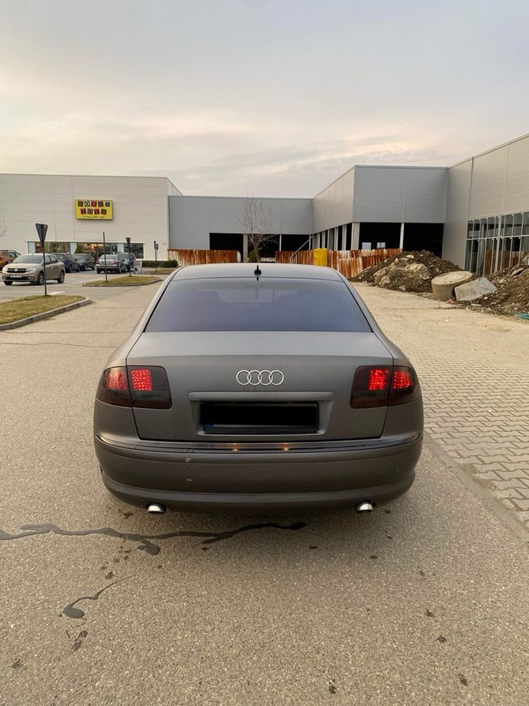 Vand Audi A8 D3 3.0