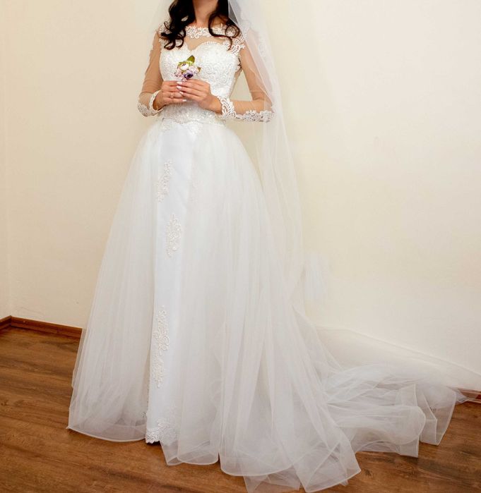 Vand rochie mireasa marimea XS