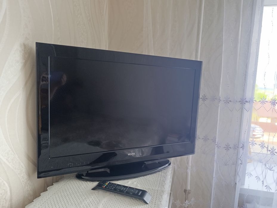 Продам телевизор