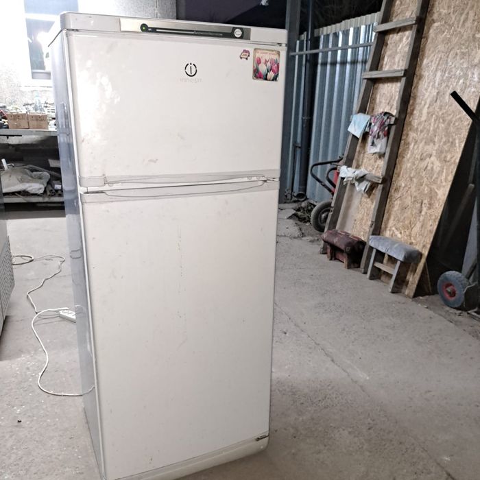 Холодильник с доставкой