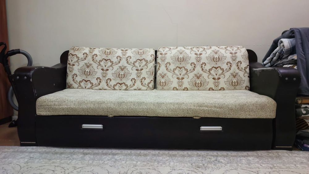 Диван трансформер 3 в 1 диван, стол, кровать