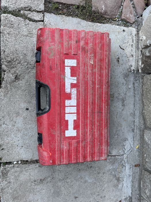 Къртач HILTI TE-905-AVR