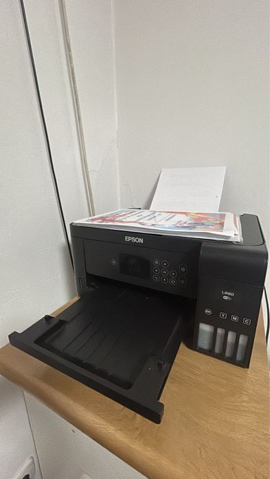 Цветной принтер epson
