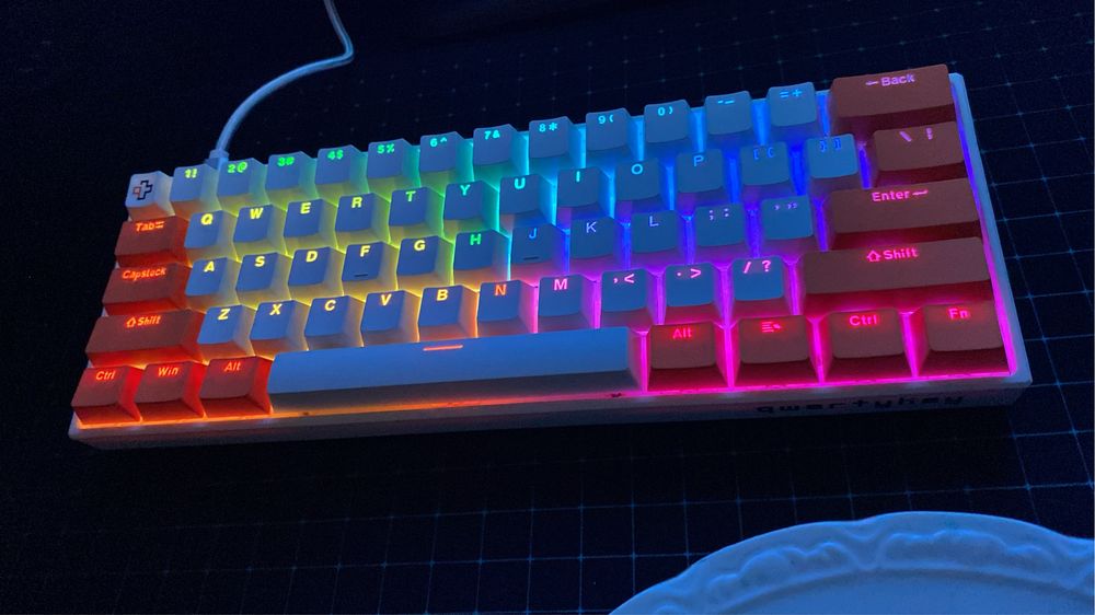 Vand tastatura qwertykey