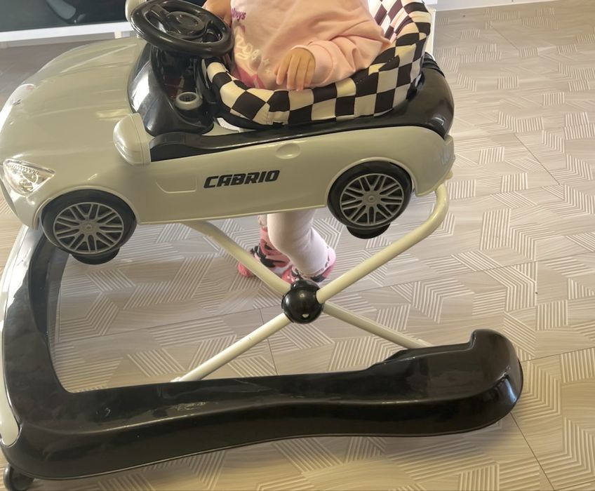 Бебешка люлка, бънджи и проходилка