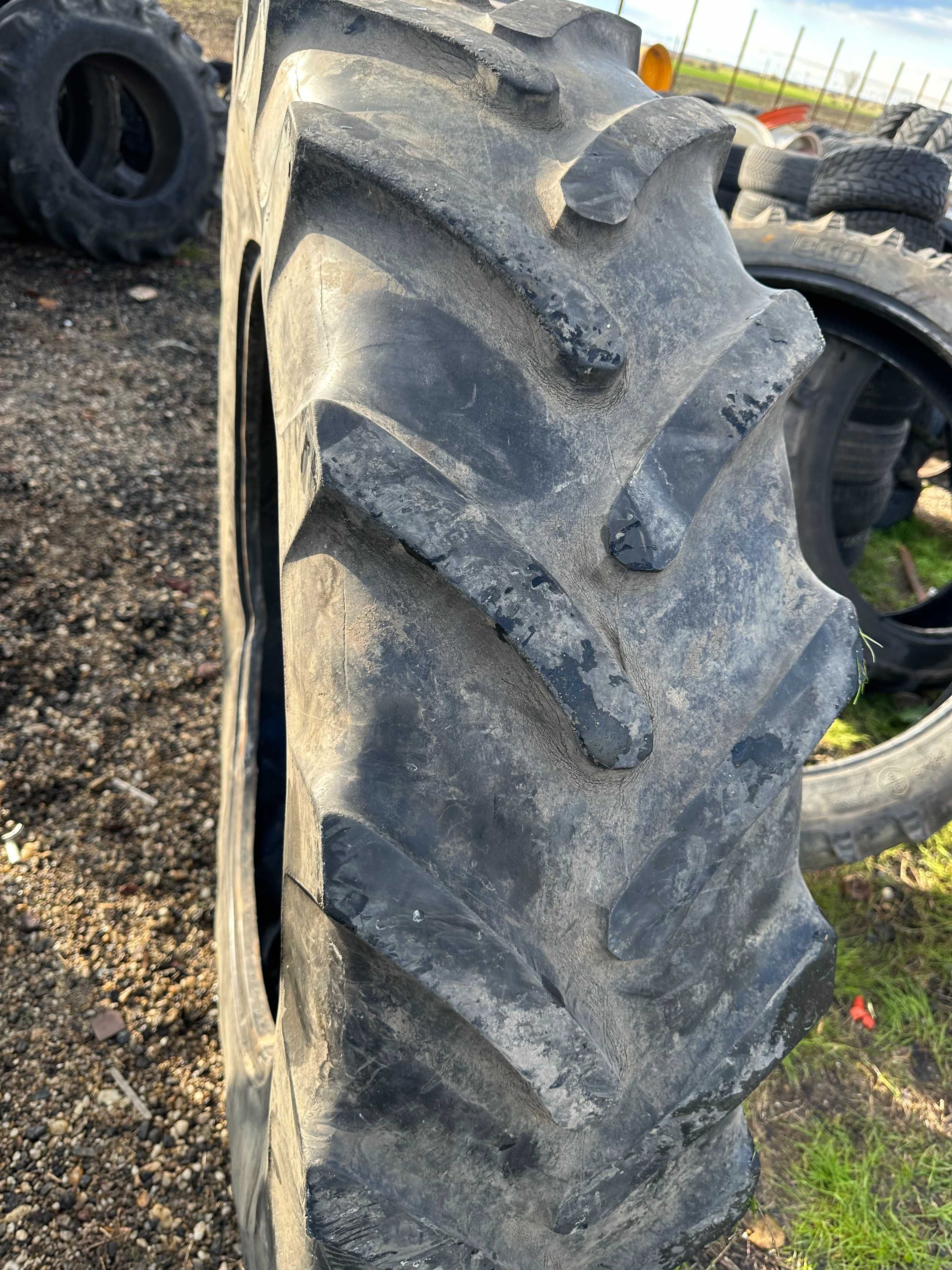 Cauciuc 13.6 R36 Michelin