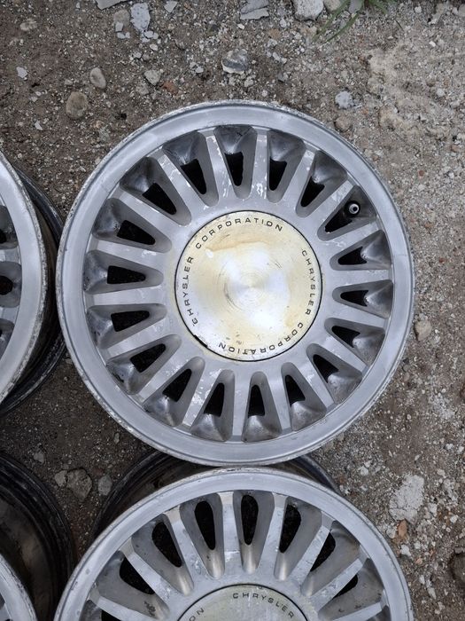 Продавам 4 бр Алуминиеви джанти 5x100 14 цола 5,5 J * Крайслер *