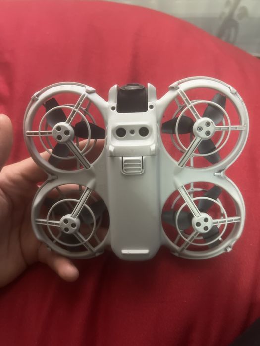 Drona Dji Neo Noua