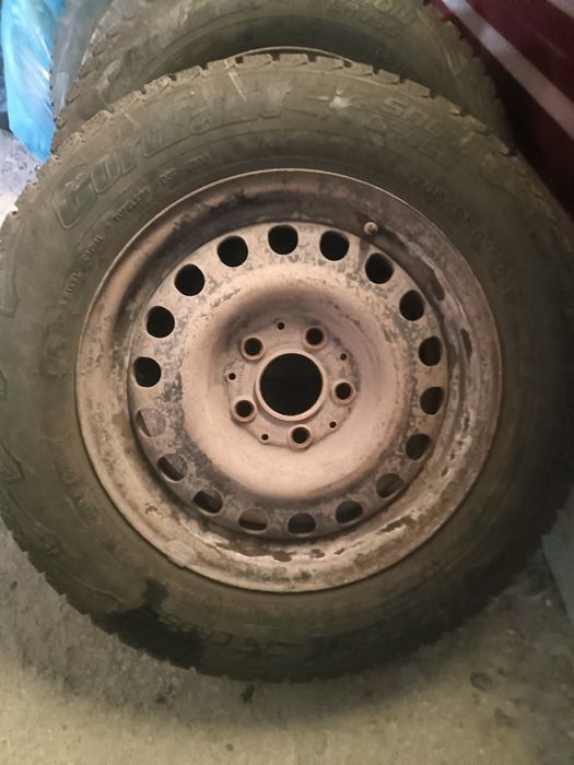 Продам диск с шинами