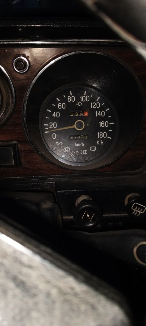 Volga 31029 metani bor yangi
