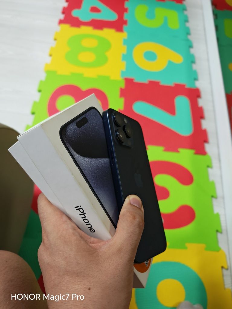 iPhone 15 Pro Max Blue 98%Bat Că Nou 256GB Fullbox totul original