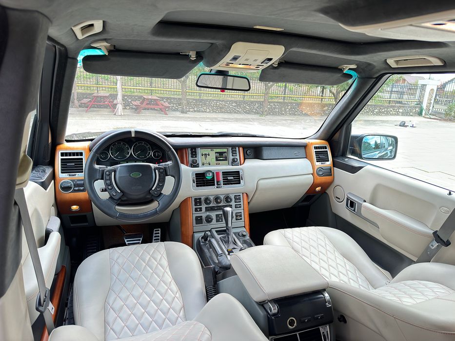 Land Rover Range Rover Vogue Exclusive-4.4i V8*300CP-Impecabil