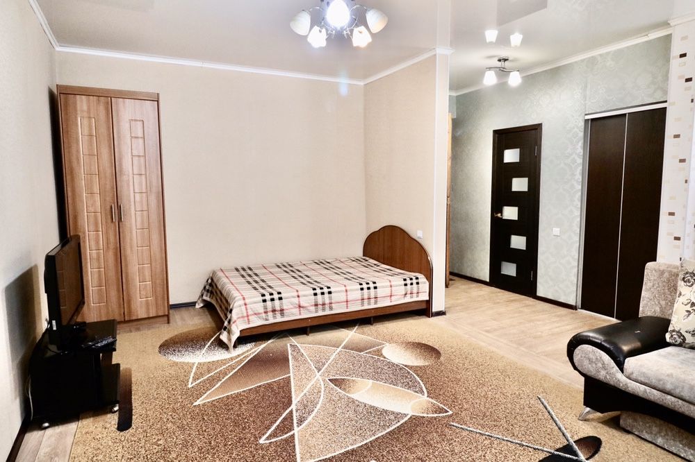 1 комнатная квартира! ЦУМ! Ударник! Достык мол!