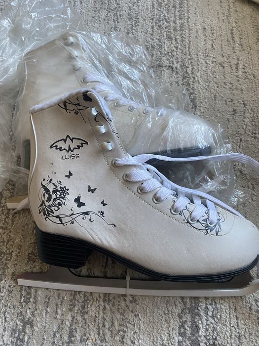 Коньки   новые