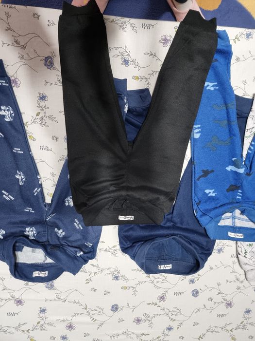 Pantaloni sinsay 104(3-4 ani)